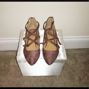 Mauve Charlotte Russe strappy flats size 7